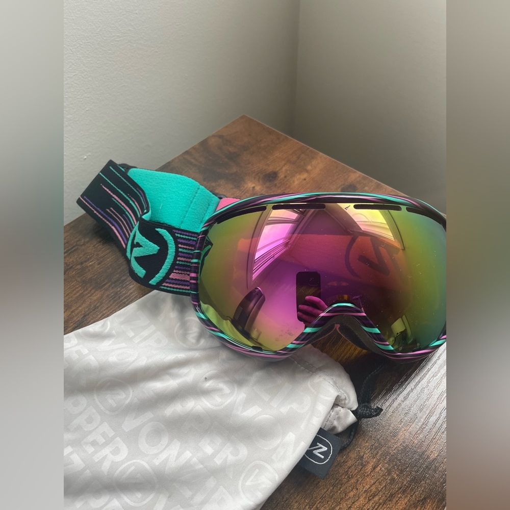 Women’s Von Zipper Goggles